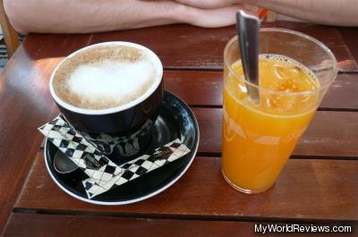 Freshly squeezed orange juice and Cafe Au Lait