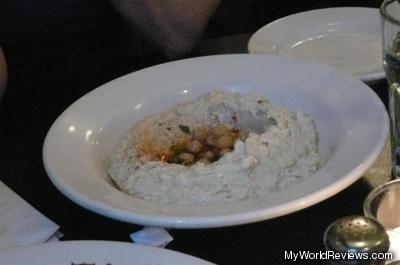 Hummus Platter with warm chickpeas