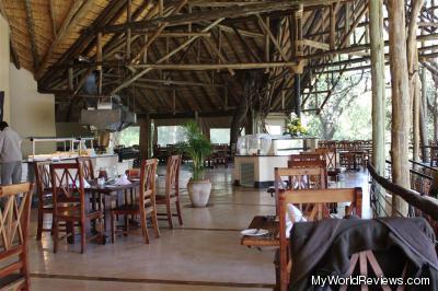 Lunch at the Chobe Game Lodge