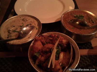 Baghara Bagian Mirchi, Kashmiri Dahi Murg, Aloo Gobi Ghar Ki