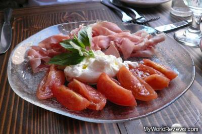 Burrata a Prosciutto