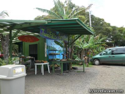 The fruit stand at the entrance to the path leading to the falls