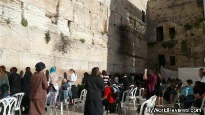 The women's section of the wall